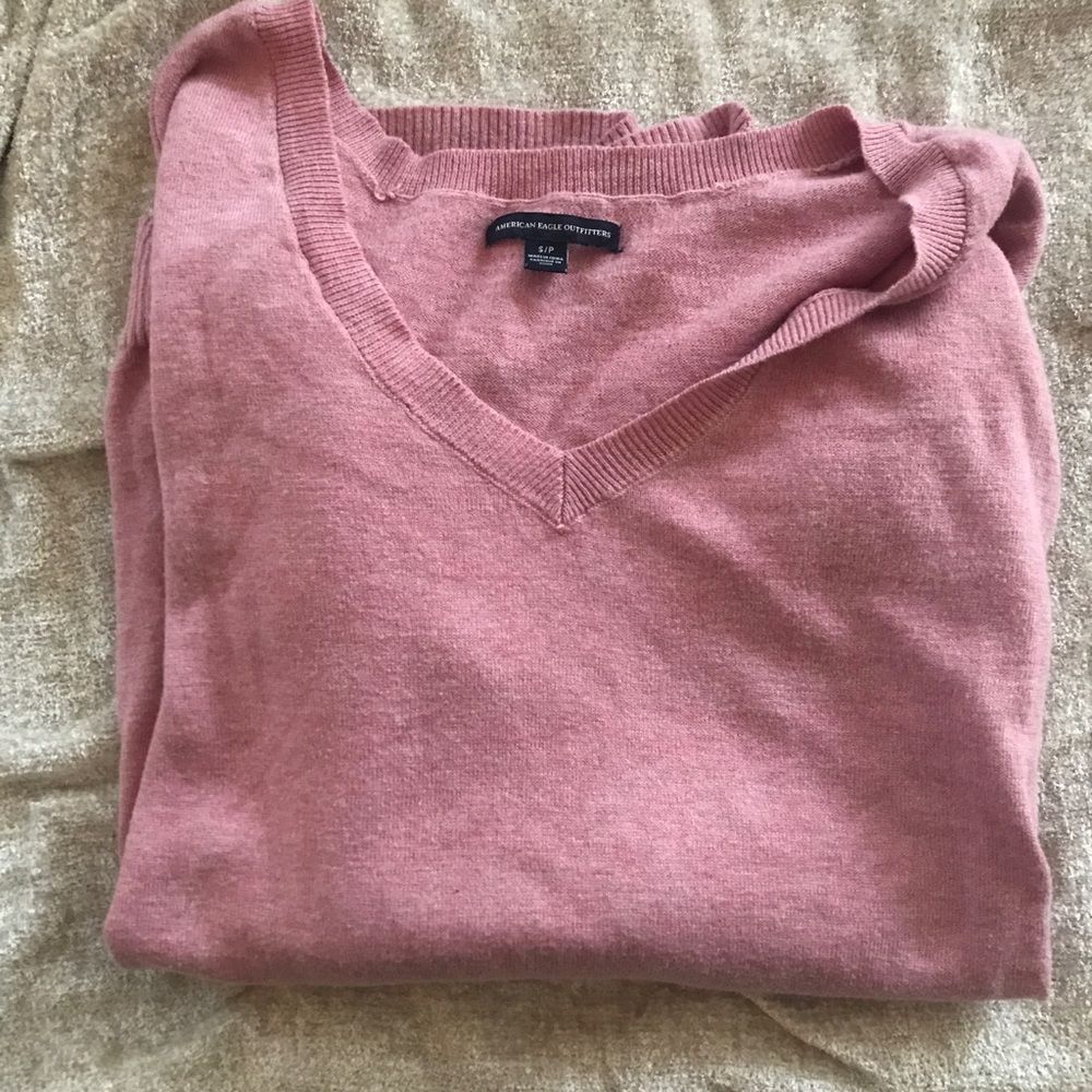 American Eagle Sweater